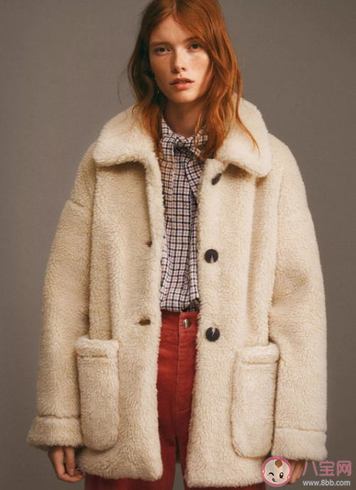 羊羔毛外套能水洗吗 ?羊羔毛外套和纸一起洗沾满了纸屑怎么处理 羊羔毛外套能水洗吗 ?羊羔毛外套和纸一起洗沾满了纸屑怎么处理