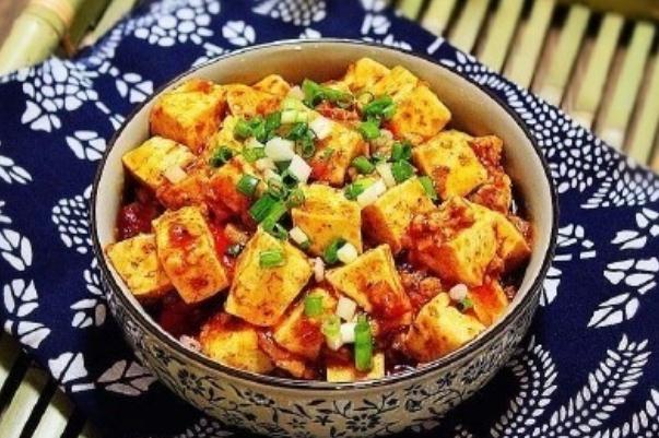 豆腐会引起便秘吗 豆腐对人体有什么好处和坏处 豆腐会引起便秘吗 豆腐对人体有什么好处和坏处