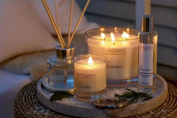 香薰蜡烛是一次性的吗 香薰蜡烛可以反复使用吗 香薰蜡烛是一次性的吗 香薰蜡烛可以反复使用吗