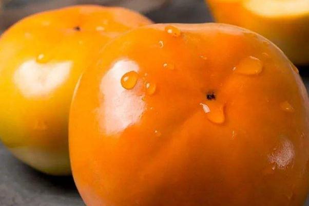 脆柿子要泡水吗 脆柿子要放冰箱保存吗 脆柿子要泡水吗 脆柿子要放冰箱保存吗