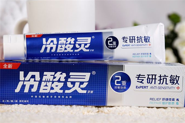 冷酸灵牙膏的功效和作用 冷酸灵牙膏对牙齿敏感有效果吗 冷酸灵牙膏的功效和作用 冷酸灵牙膏对牙齿敏感有效果吗