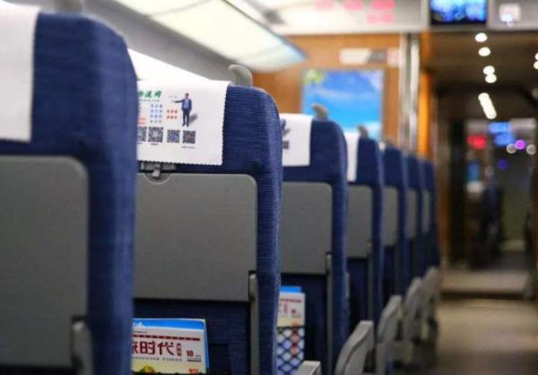 高铁占座现象频发的原因有哪些?坐高铁有人占座怎么维护个人权益?