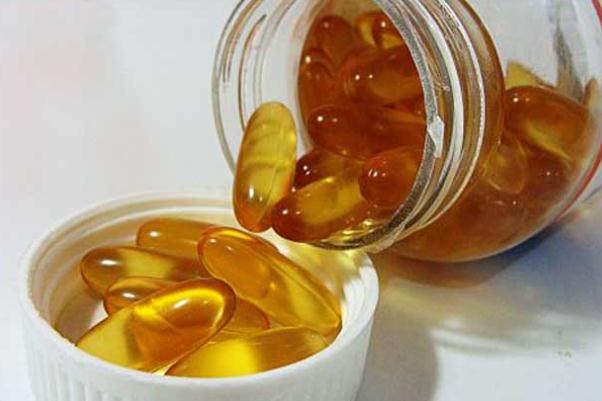 深海鱼油的副作用是什么 深海鱼油是鱼肝油吗 深海鱼油的副作用是什么 深海鱼油是鱼肝油吗