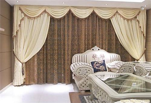 窗帘安装 选购窗帘 安装价格位置布料等详解