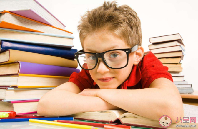 对眼睛有益的食物有哪些 该如何保护孩子的视力 对眼睛有益的食物有哪些 该如何保护孩子的视力