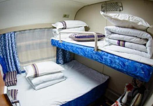 为什么说女生一个人不要买软卧?火车软卧有两人间吗