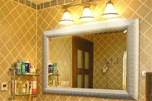 灯具安装 卫生间安装什么样的灯具最为合适