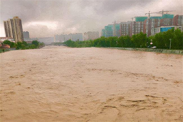 洪水会影响高铁吗 洪水会引发什么灾害 洪水会影响高铁吗 洪水会引发什么灾害