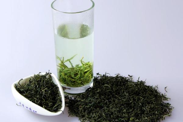 绿茶会上火么 绿茶上火还是降火 绿茶会上火么 绿茶上火还是降火