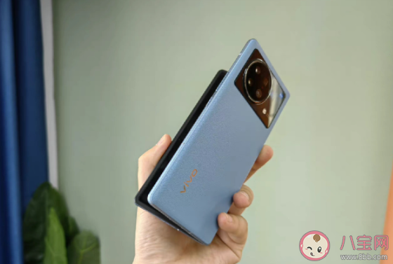 买折叠屏手机要注意什么 选购折叠屏手机最重要的是什么 买折叠屏手机要注意什么 选购折叠屏手机最重要的是什么