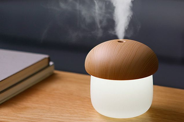 加湿器可以放在床头吗 加湿器可以放在空调下面吗 加湿器可以放在床头吗 加湿器可以放在空调下面吗