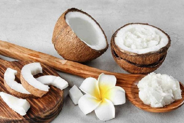 椰子油会不会过期 椰子油过期了还能擦身体吗 椰子油会不会过期 椰子油过期了还能擦身体吗