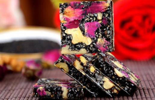 阿胶和燕窝能一起吃吗 阿胶和燕窝哪个功效好