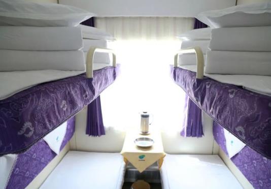 火车软卧跟异性一起住怎么办?软卧能买学生票吗