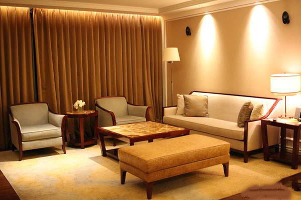 自动窗帘安装 家里有自动窗帘吗?自动窗帘安装方法介绍