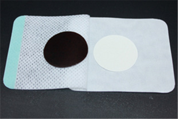 肚脐贴可以治疗胀气吗 肚脐贴对身体有伤害吗 肚脐贴可以治疗胀气吗 肚脐贴对身体有伤害吗