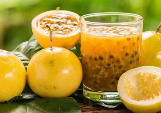 怎么看百香果坏没坏?百香果成熟的颜色是什么颜色