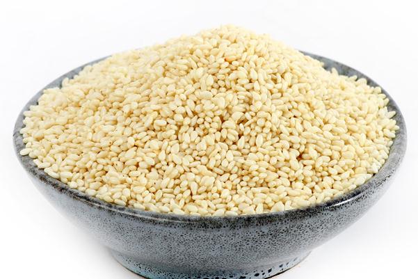 白芝麻有苦味怎么回事 白芝麻有苦味还能吃吗 白芝麻有苦味怎么回事 白芝麻有苦味还能吃吗