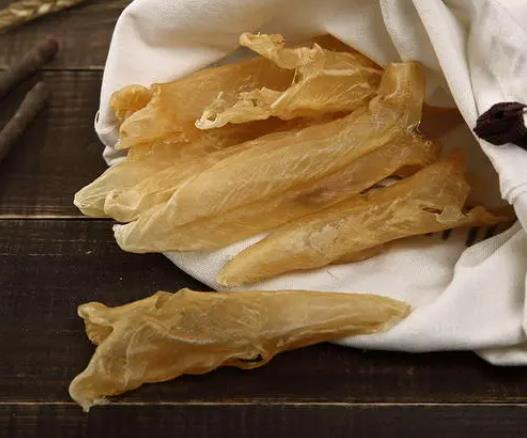 花胶煲汤什么时候放合适?花胶要提前泡多长时间才能煲汤