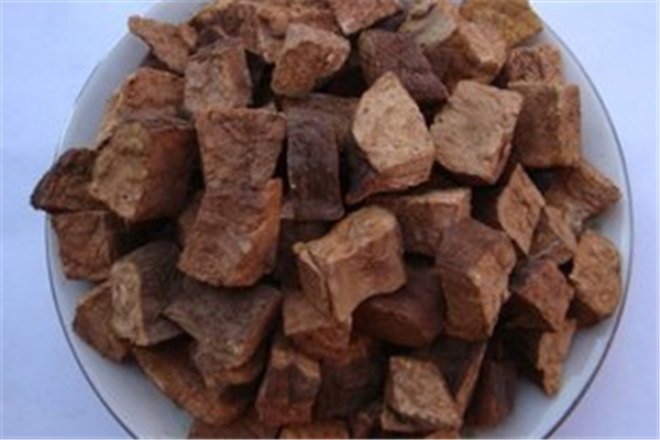 何首乌直接吃有毒吗 何首乌吃多久有效果 何首乌直接吃有毒吗 何首乌吃多久有效果