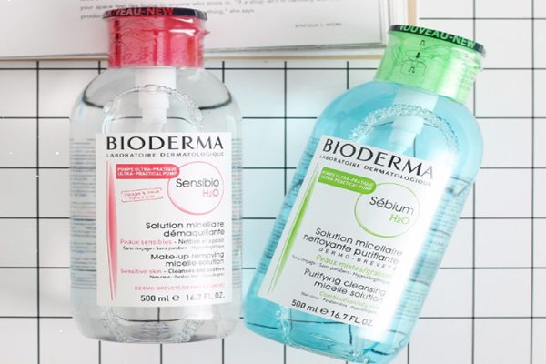 卸妆水要怎么存放 卸妆水要放冰箱吗 卸妆水要怎么存放 卸妆水要放冰箱吗